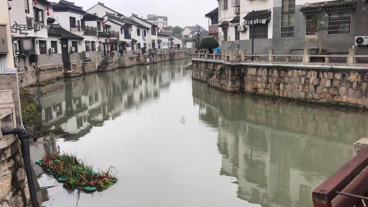 救援小绿龙